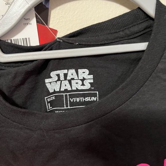 NWT 2 Star Wars graphic Tees Size L - Picture 5 of 6